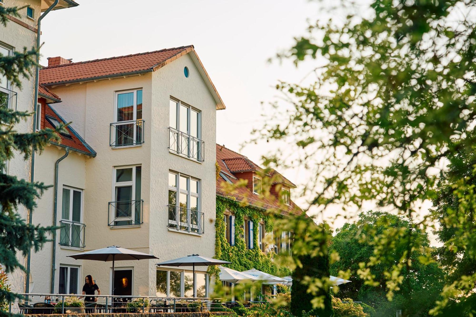 Hofgut Wissberg - Das Weinberghotel Sankt Johann  Exterior photo