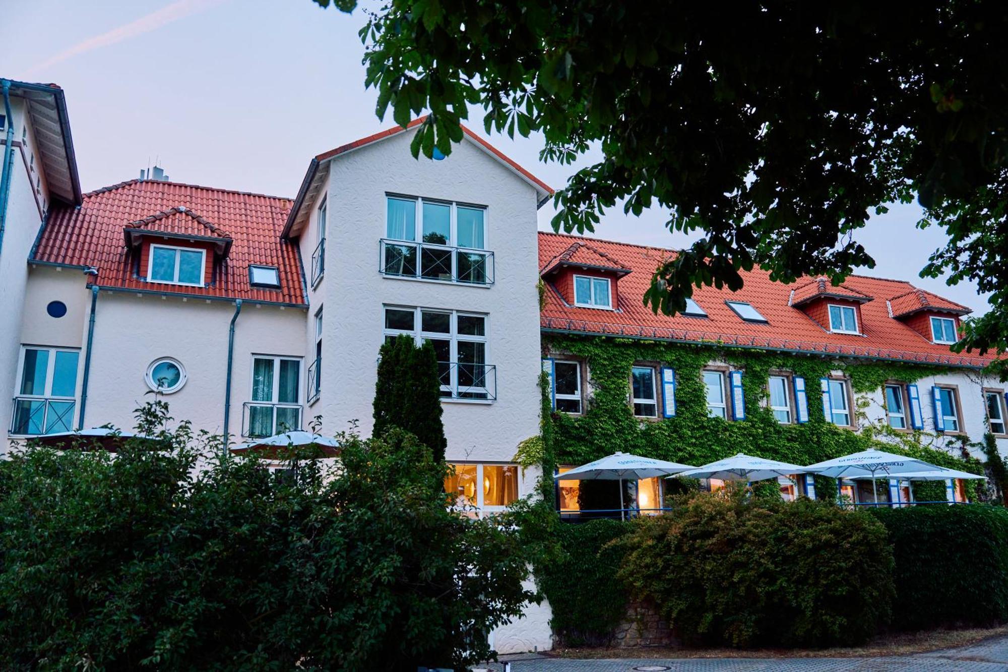 Hofgut Wissberg - Das Weinberghotel Sankt Johann  Exterior photo